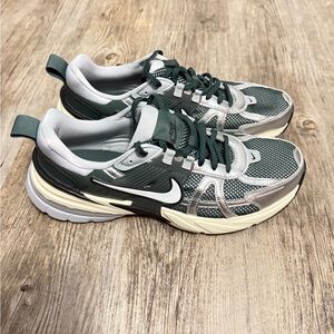 Nike Gray and White Sneakers with Mesh Upper